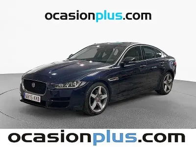 Usado Jaguar XE Pure 180 HP (132 kW) 2018 Azul Sedan