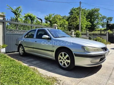 Usado Peugeot 406 110 CV (80 kW) 2003 Gris / plata Berlina