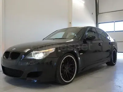 Usado BMW M5 507 CV (372 kW) 2006 Negro Berlina