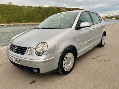 Gris / plata Usado 2003 VW Polo Trendline Berlina | 3500 € (Precio justo)