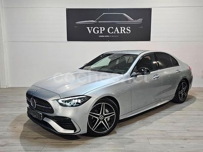 Gris / plata Usado 2022 Mercedes C200 Berlina | 38.990 € (Precio justo)
