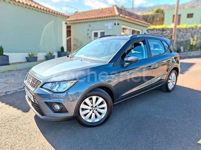 Gris / plata Usado 2021 Seat Arona Style Plus SUV | 15.490 € (Precio justo)