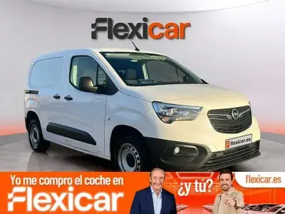 Usado Opel Combo Edition 102 CV (75 kW) 2022 Blanco Monovolumen