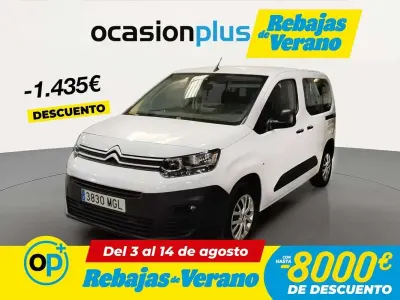 Usado Citroën Berlingo Live 102 CV (75 kW) 2023 Blanco Monovolumen