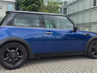 Usado Mini Cooper 115 CV (84 kW) 2002 Azul Utilitario