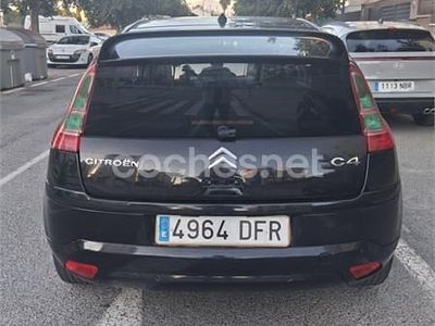 Usado Citroën C4 VTR Sport 110 CV (80 kW) 2005 Negro Berlina