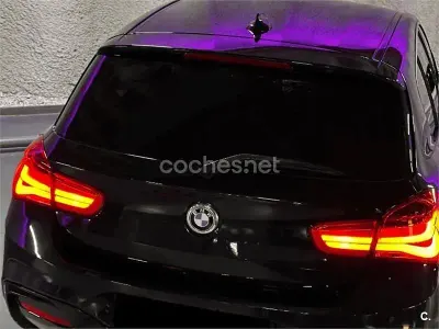 Usado BMW 118 Comfort Edition 136 CV (100 kW) 2017 Negro Utilitario
