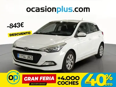 Usado Hyundai i20 90 CV (66 kW) 2016 Blanco