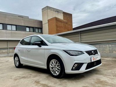 Usado Seat Ibiza FR 116 CV (85 kW) 2025 Blanco Utilitario