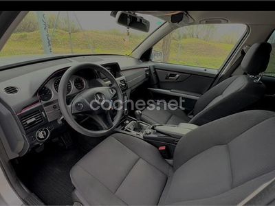 Gris / plata Usado 2011 Mercedes GLK200 SUV | 10.800 €