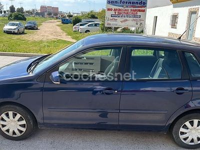 Usado VW Polo GT 70 CV (51 kW) 2006 Azul Utilitario