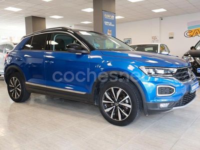 Usado VW T-Roc Advance 150 CV (110 kW) 2021 Azul SUV