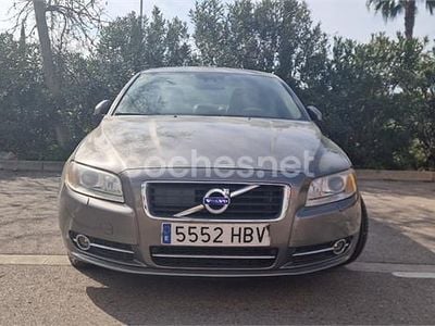 Usado Volvo S80 Summum 205 CV (150 kW) 2011 Beige Berlina