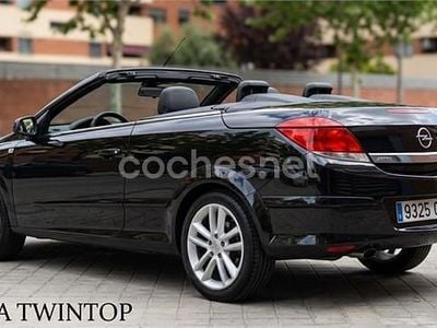 Usado Opel Astra Cabriolet Enjoy 140 HP (102 kW) 2008 Preto Cabrios