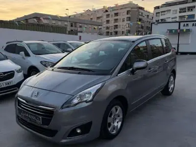 Usado Peugeot 5008