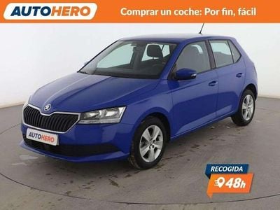 Usado Skoda Fabia Ambition 75 CV (55 kW) 2018 Azul Utilitario