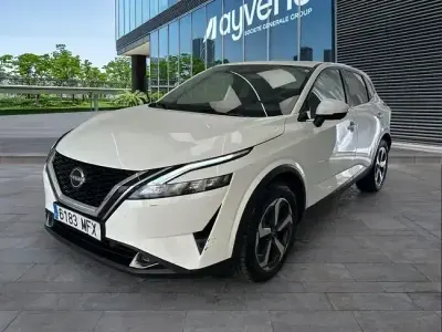 Usado Nissan Qashqai N-Connecta 158 CV (116 kW) 2023 Blanco SUV