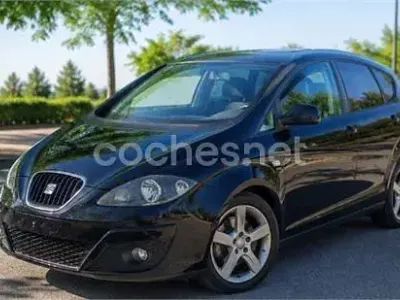 Usado Seat Altea XL Sport 140 CV (102 kW) 2010 Negro Monovolumen