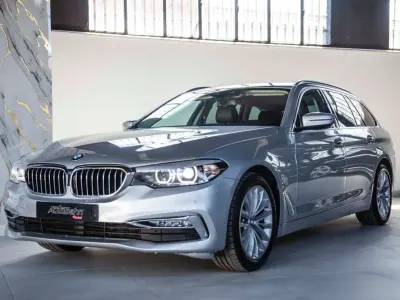 Usado BMW 520 Luxury Line 190 CV (139 kW) 2017 Gris / plata Familiar