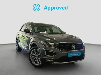 Usado VW T-Roc Sportline 150 CV (110 kW) 2020 Gris SUV