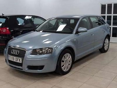 Azul Usado 2006 Audi A3 Sportback Ambiente Utilitario | 5890 € (Precio justo)