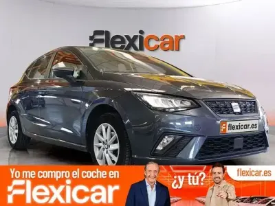 Usado Seat Ibiza Style 80 CV (58 kW) 2023 Gris Utilitario