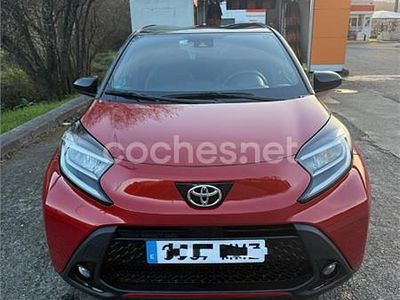 Usado Toyota Aygo X 72 CV (52 kW) 2024 Rojo SUV