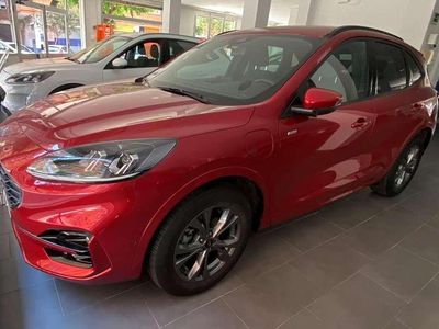 Usado Ford Kuga ST-Line 226 CV (166 kW) 2023 Rojo SUV