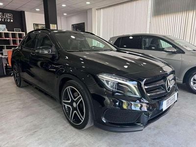 Usado Mercedes GLA220 AMG line 177 CV (130 kW) 2015 Negro SUV
