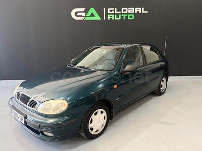 Usado Chevrolet Lanos SX 106 CV (77 kW) 1999 Verde Berlina