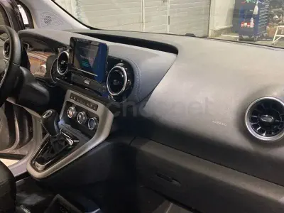 Usado Mercedes T180