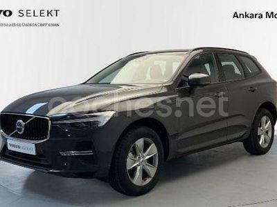 Gris / plata Usado 2022 Volvo XC60 Momentum SUV | 39.900 €
