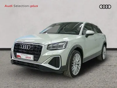 Usado Audi Q2 150 CV (110 kW) 2025 Gris / plata SUV