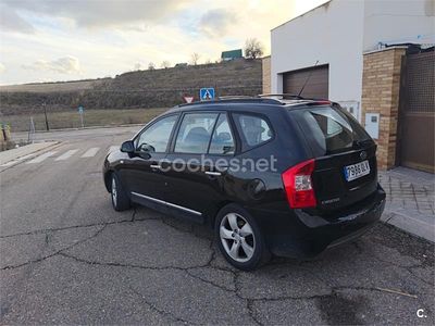 Usado Kia Carens 140 CV (102 kW) 2009 Negro Monovolumen