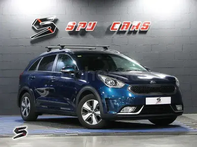 Usado Kia Niro 141 CV (103 kW) 2016 Azul SUV
