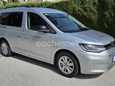 Usado VW Caddy Life 122 CV (89 kW) 2021 Gris / plata Monovolumen