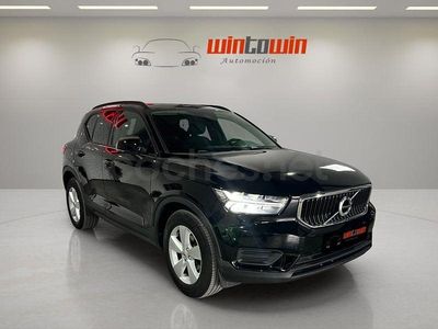 Usado Volvo XC40 Momentum 129 HP (94 kW) 2021 Preto SUV