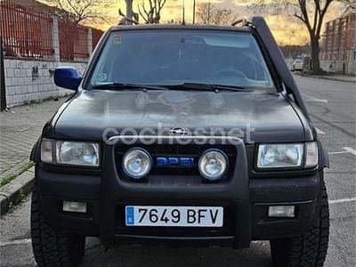Usado Opel Frontera Sport 136 CV (100 kW) 2001 Negro SUV