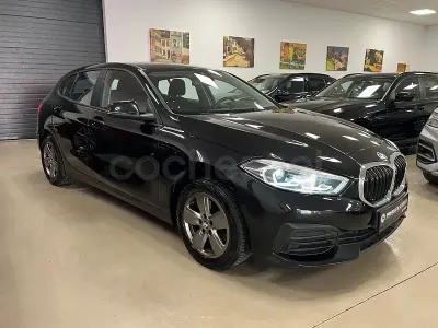 Usado BMW 116 116 CV (85 kW) 2021 Negro Utilitario