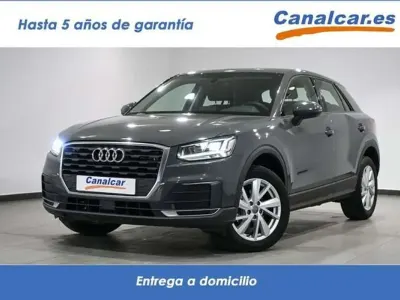 Usado Audi Q2 Advanced 116 CV (85 kW) 2020 Gris SUV