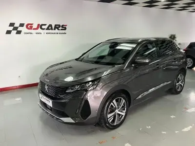 Käytetty Peugeot 3008 Allure 130 HP (95 kW) 2020 Harmaa Katumaasturi
