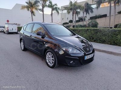 Usado Seat Altea XL Style 105 CV (77 kW) 2011 Negro Monovolumen
