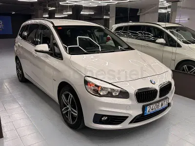 Usado BMW 218 Comfort Edition 150 HP (110 kW) 2016 Branco Carrinha