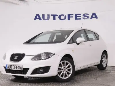 Usado Seat Leon Copa 105 CV (77 kW) 2011 Blanco Utilitario