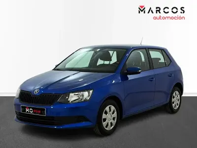 Usado Skoda Fabia Ambition 60 CV (44 kW) 2015