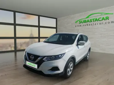 Begagnad Nissan Qashqai Acenta 150 HK (110 kW) 2019 Vit SUV