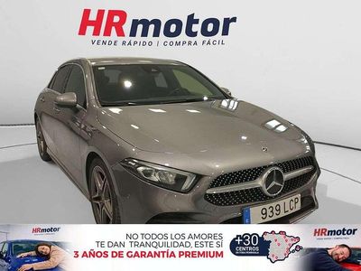 Usado Mercedes A180 116 CV (85 kW) 2019 Gris Utilitario