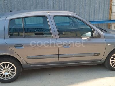 Renault Clio II
