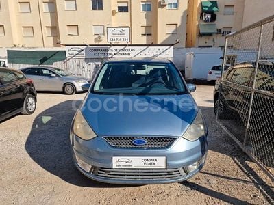 Usado Ford Galaxy Ghia 130 CV (95 kW) 2007 Azul Monovolumen