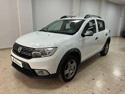 Usado Dacia Sandero Essentiel 90 CV (66 kW) 2018 Blanco Berlina